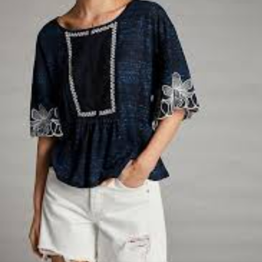 Anthropologie Pilcro Orchid embroidered top